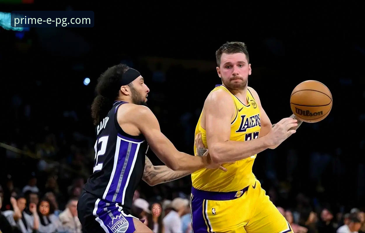 NBA湖人队客场取胜最新动态，东契奇43分引领进攻狂潮
